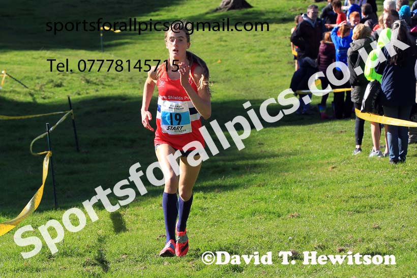 Girls under-15s, 2022 NECAA Cross Country Relays, Thornley Hall Farm, Peterlee, County Durham, October 15th. Photo: David T. Hewitson/Sports for All Pics